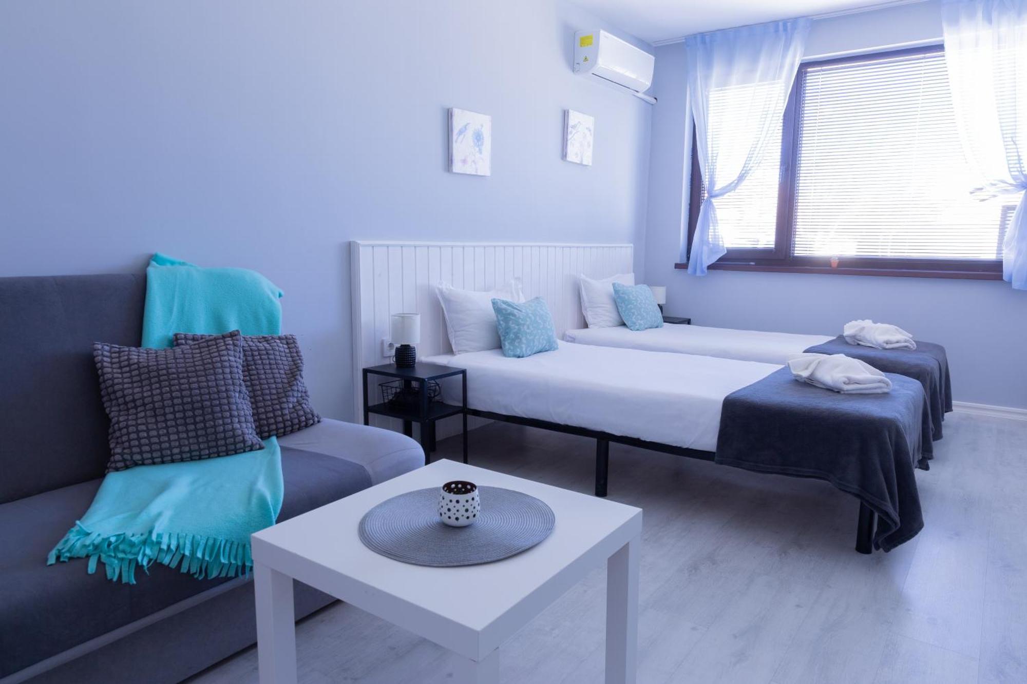 La Piazza Hotel Sjumen Eksteriør billede